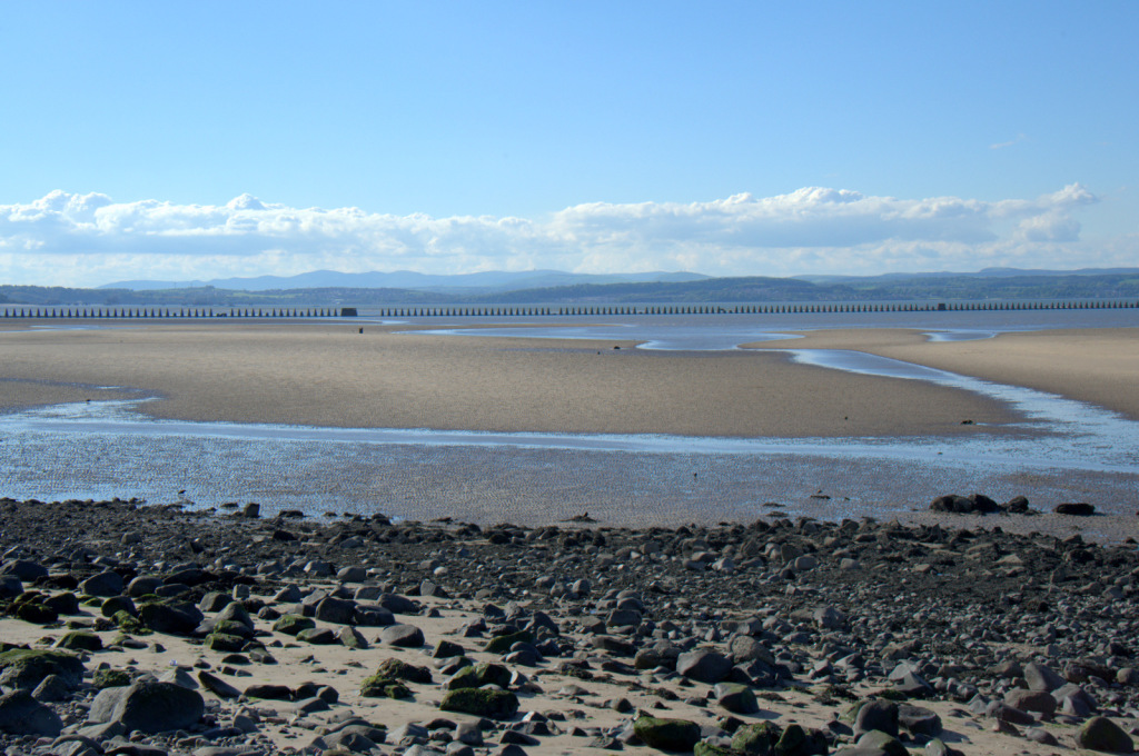 crammond walkway